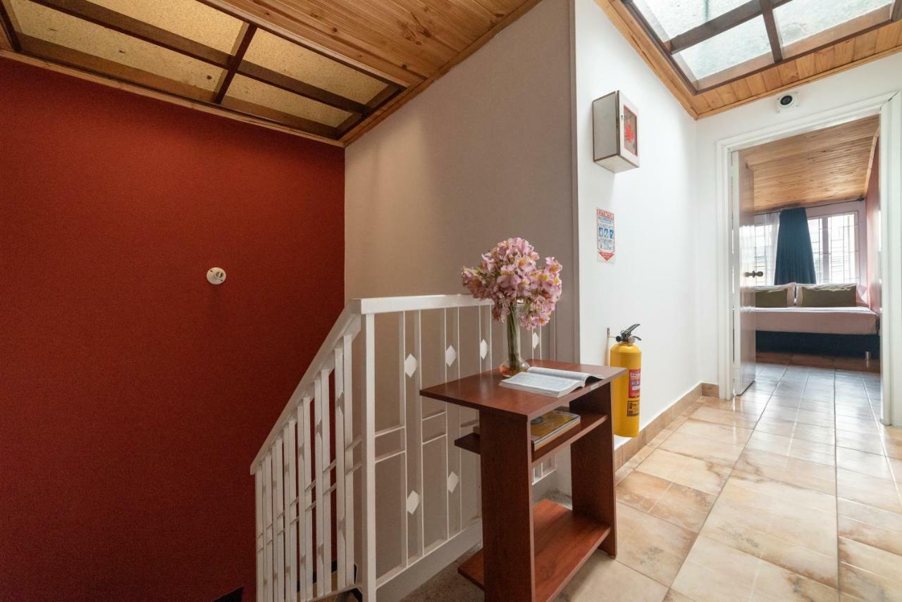 Hotel Casa Normandia ボゴタ エクステリア 写真
